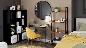 Buyer of Furniture